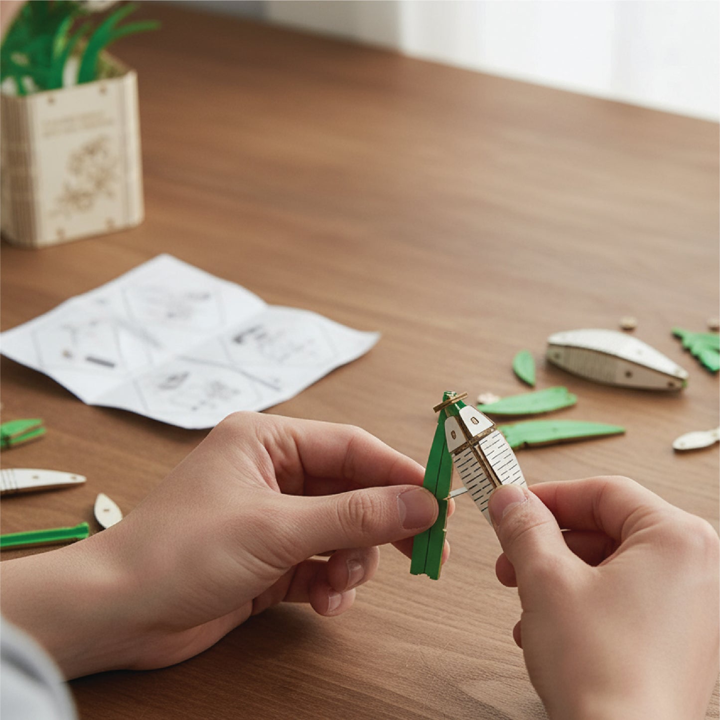 Geranium, Lily, Lotus & Peony 3D Wooden Flower Pot DIY Kit – Pack of 4